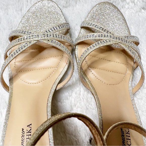 IOB Badgley Mischka Vita Open Toe Ankle Strap Stiletto Heels Gold Glitter 7.5 - Picture 5 of 14